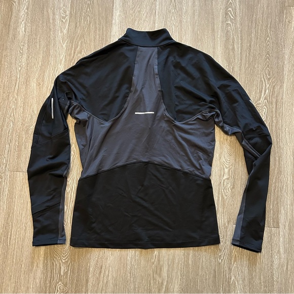 Asics Running Quarter-Zip - Picture 2 of 7